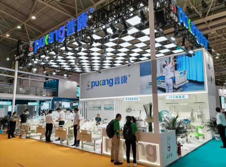 亚星假网一比一医疗,小护士医疗设备,全国医院建设大会